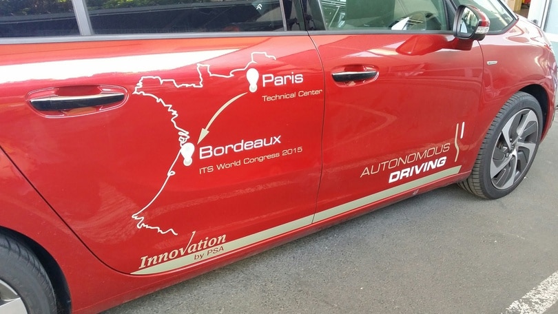 Un veicolo autonomo PSA sull’autostrada francese per 580 km