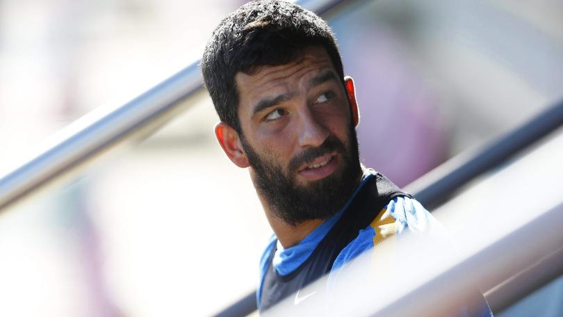 Barça, nuovo no della Fifa per Arda Turan