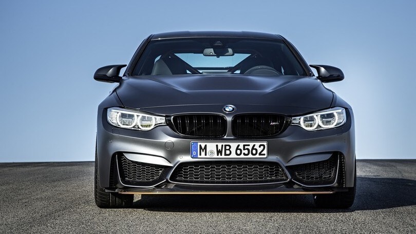 BMW M4 GTS, bomba da 500 cv