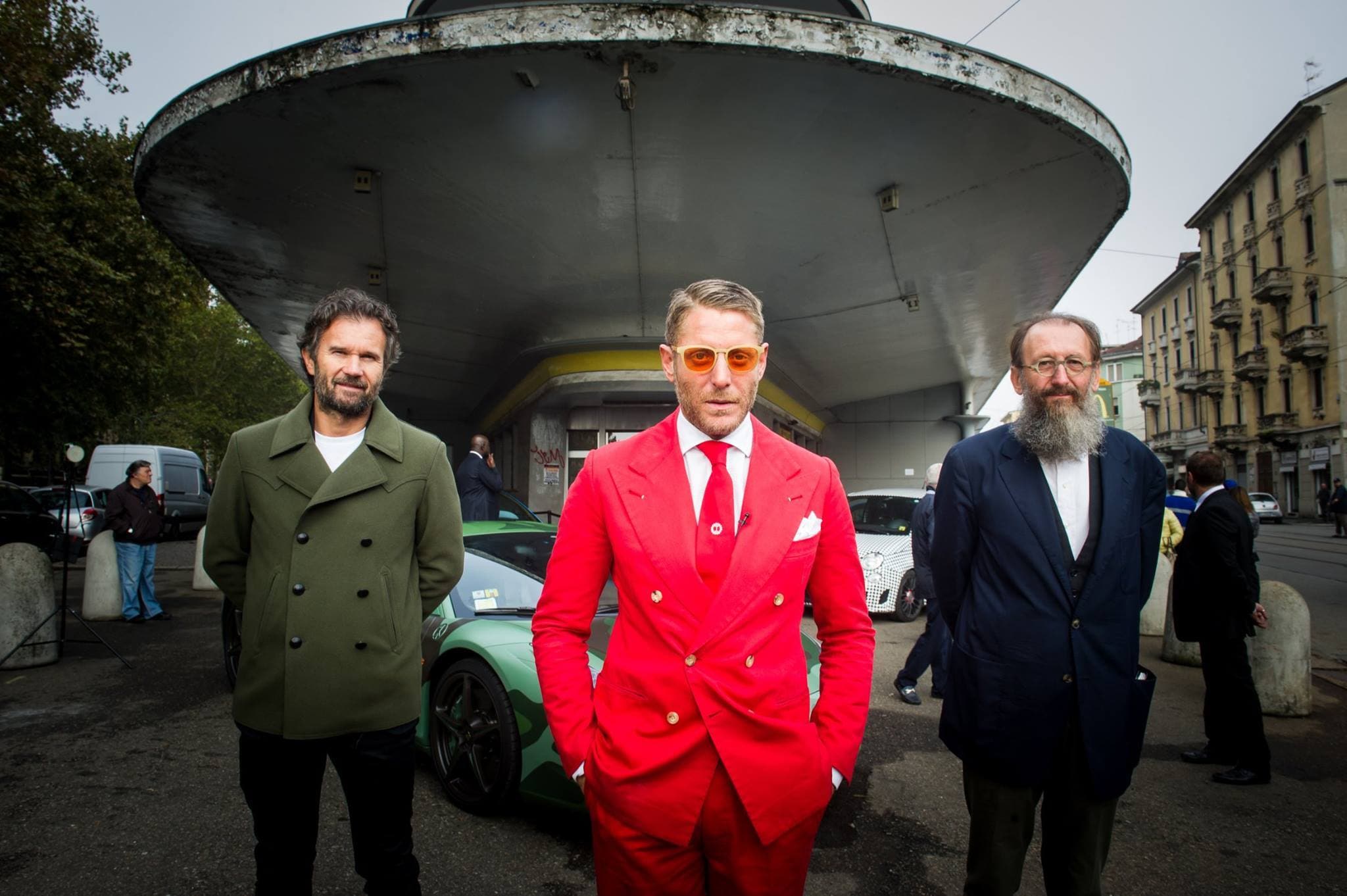 Lapo Elkann e Cracco, la "strana officina" delle auto custom