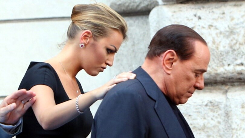 E Francesca Pascale disse a Silvio: «Il Napoli vi farà 4 pappine...»
