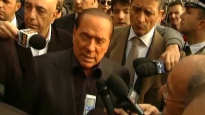 Francesca Pascale a Berlusconi: "Prenderete 4 pappine..."