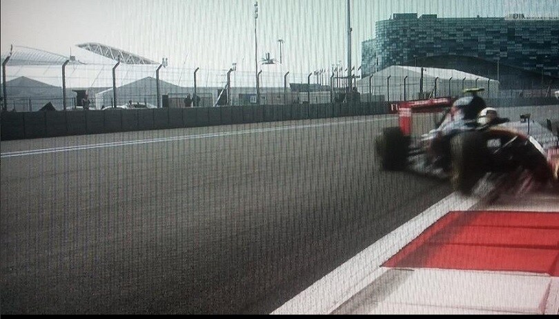 F1, Gp Sochi: grave incidente per Sainz