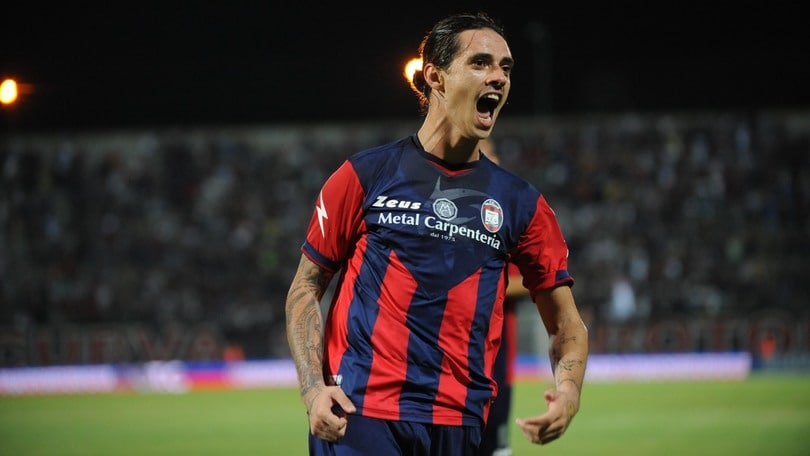 Diretta Vicenza-Crotone: formazioni ufficiali, tempo reale dalle 15