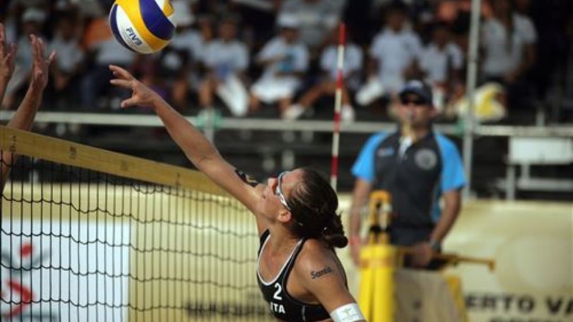 Beach Volley: Menegatti-Orsi Toth giocano per la semifinale