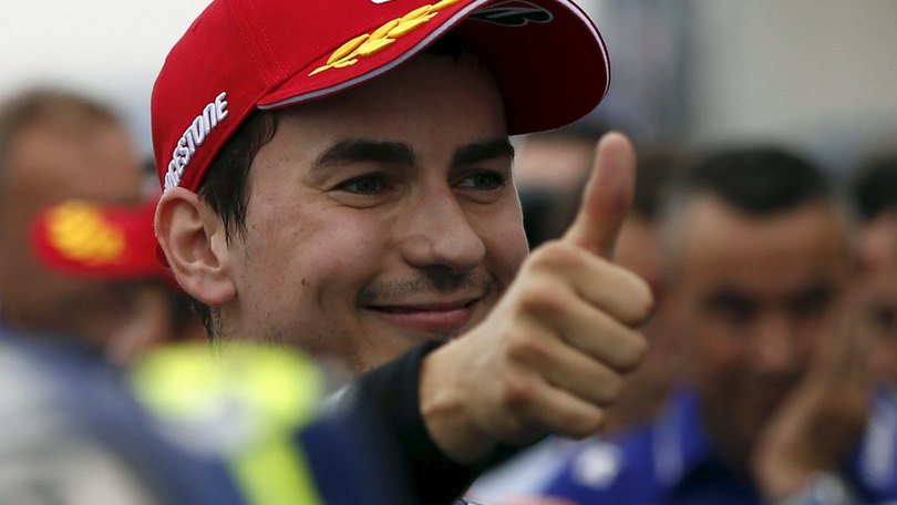 MotoGp Yamaha, Lorenzo: «Sfortuna, ma Mondiale ancora aperto»