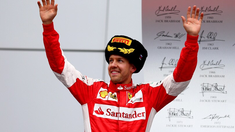 F1 Ferrari, Vettel: «Ci stiamo avvicinando alle Mercedes»