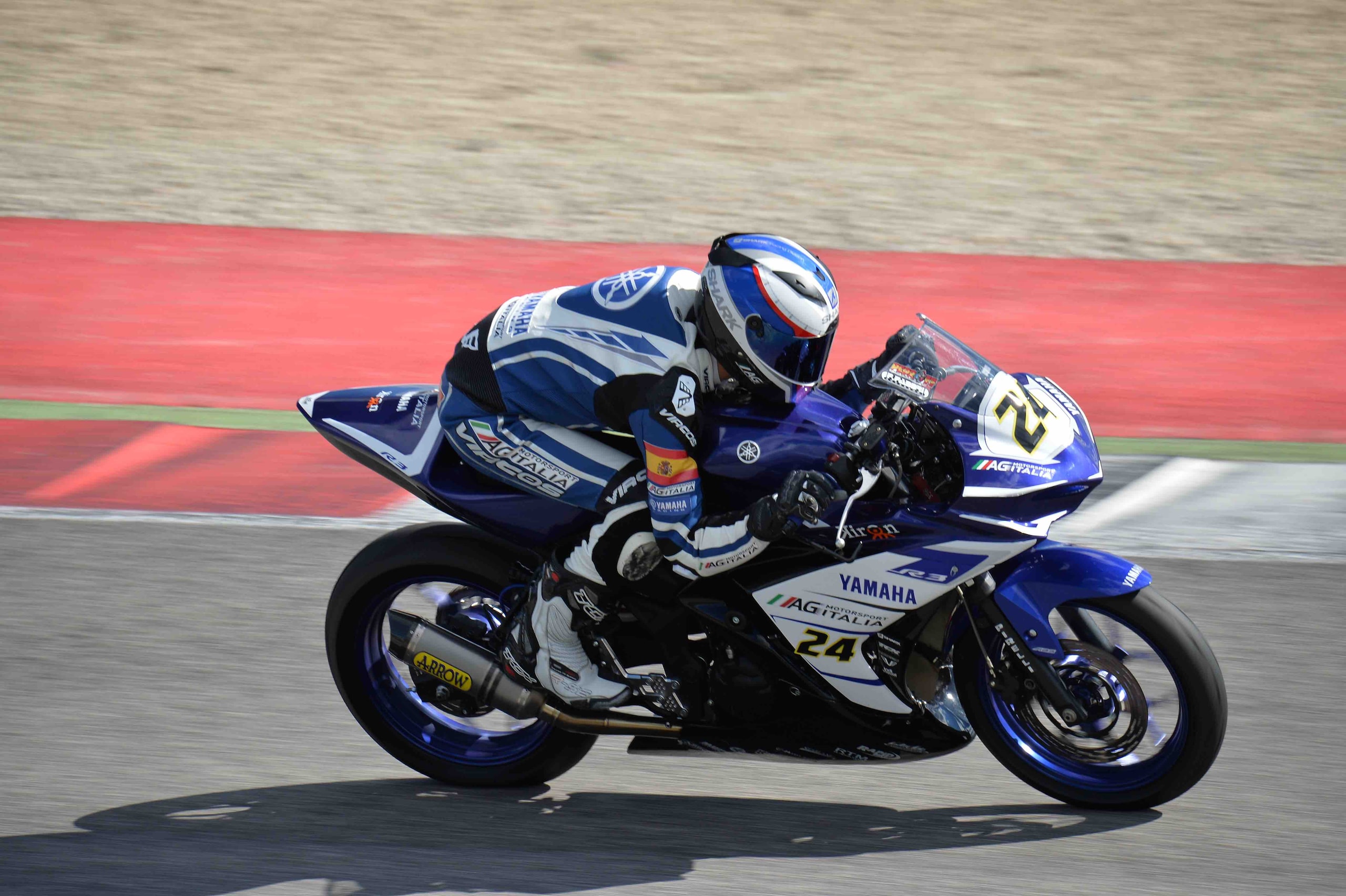 Yamaha R3: le “mini” MotoGp di Rossi e Lorenzo vanno forte