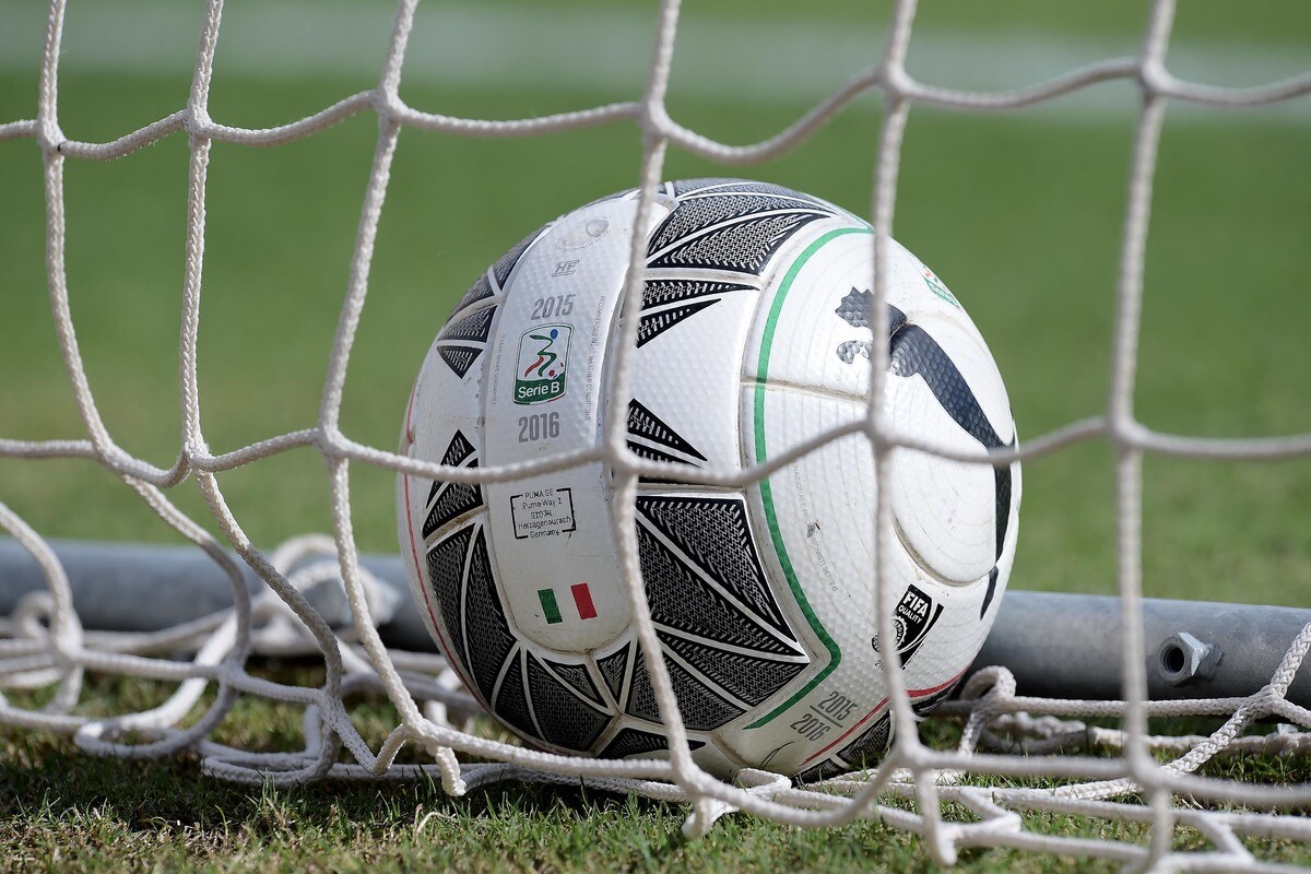 Serie B, sondaggi di Spal e Vicenza per Cavion della Juve