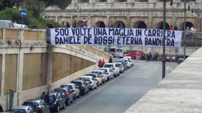 De Rossi, 500 volte Roma. I tifosi lo celebrano: «Eterna bandiera»
