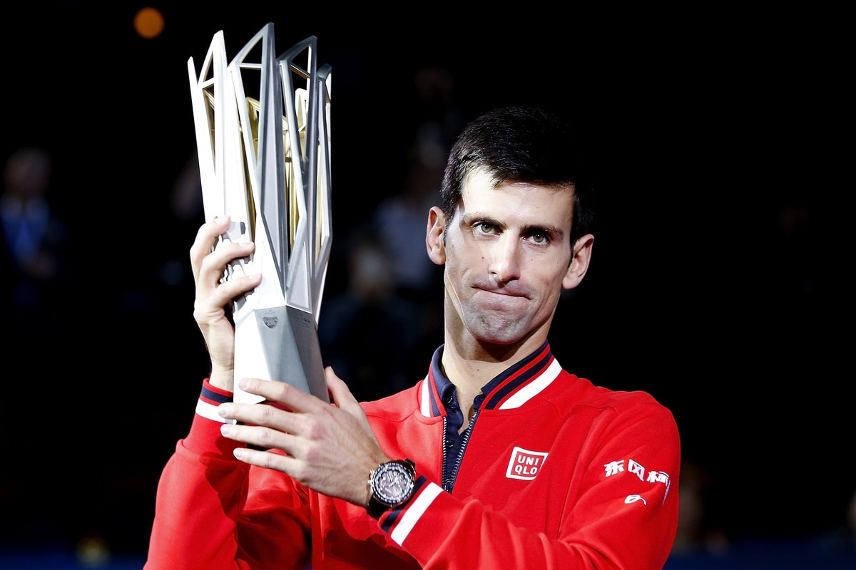 Atp Shanghai, Djokovic trionfa in finale: battuto in due set Tsonga