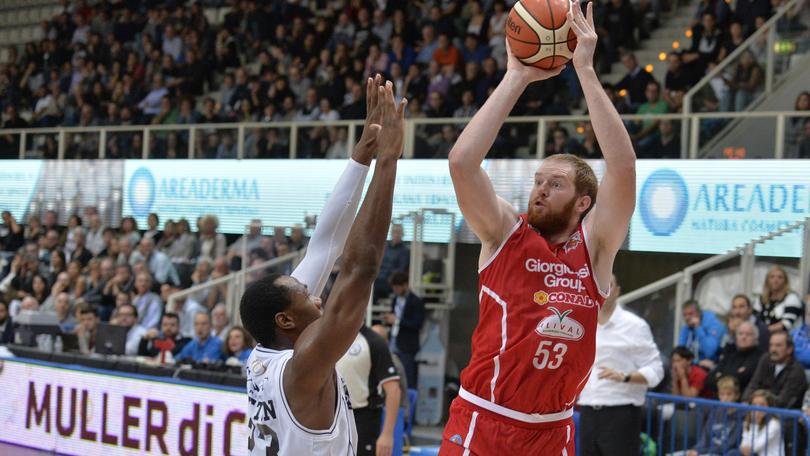 Finalmente Varese, Blitz Pistoia e Orlandina