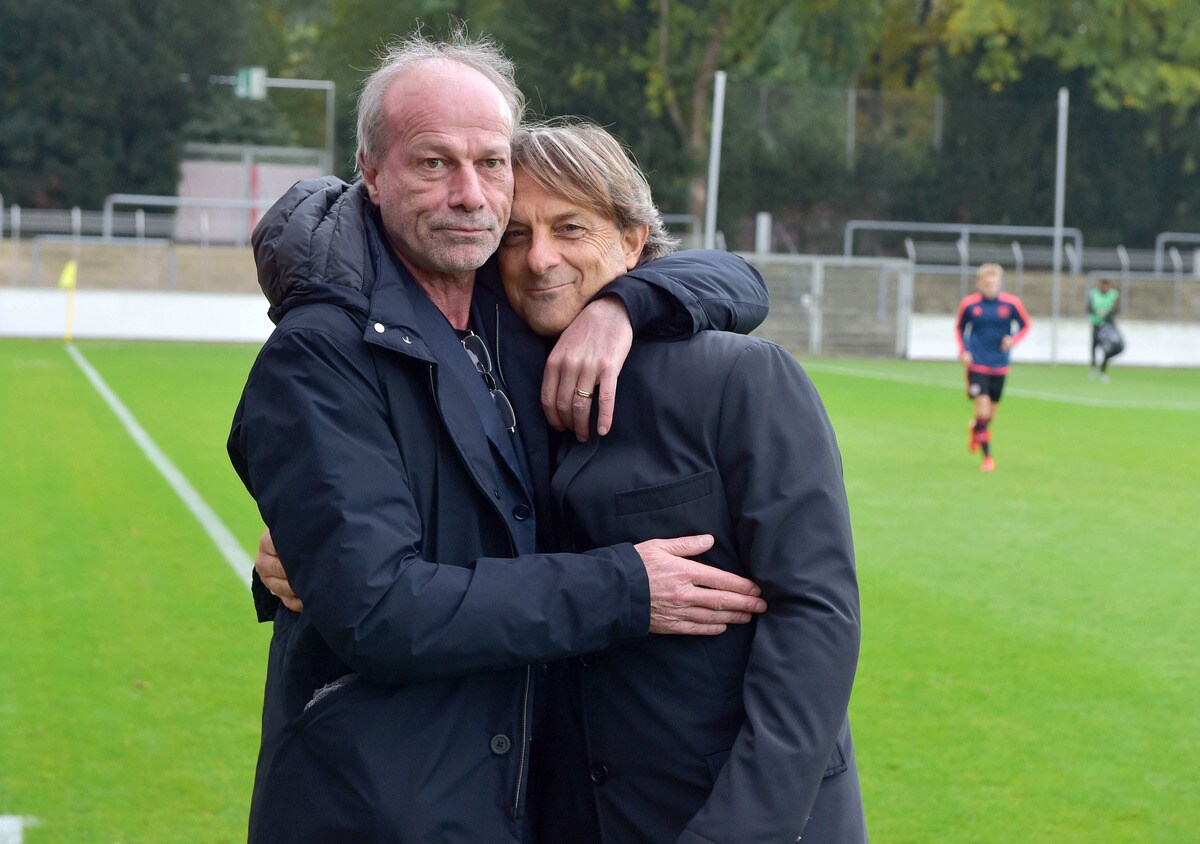 Youth League Roma, che abbraccio tra Sabatini e De Rossi