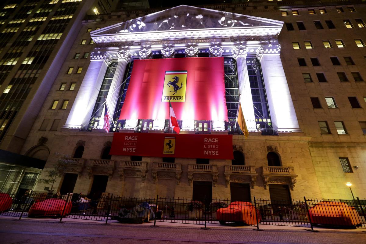 Ferrari, prezzo azioni fissato a 52 dollari
