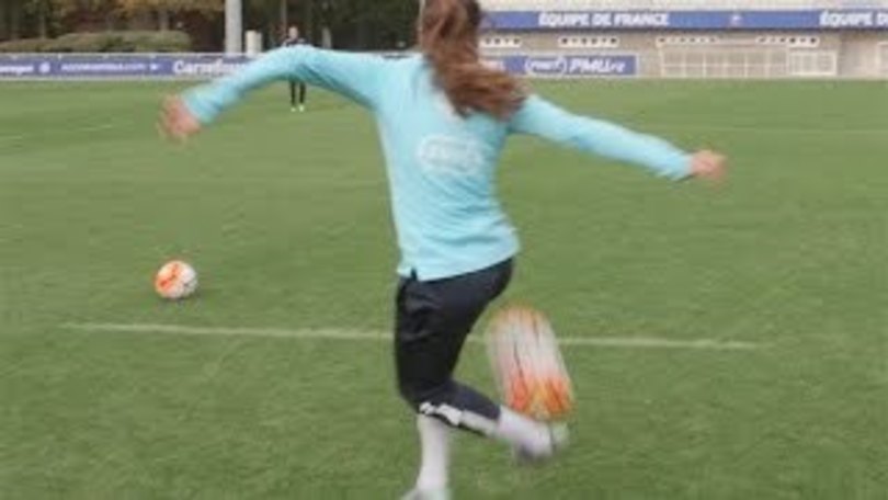 Amel Majri, la ragazza non ha nulla da invidiare a Messi