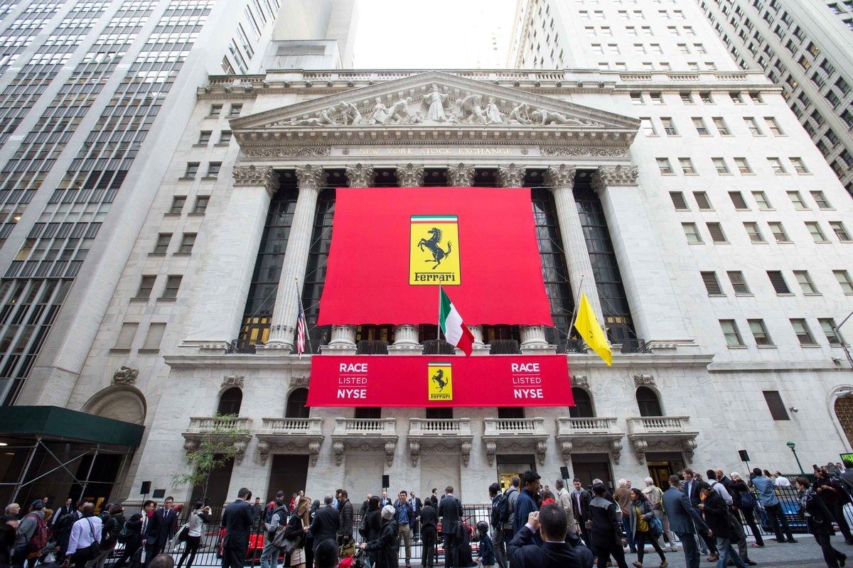 Ferrari, esordio col botto a Wall Street
