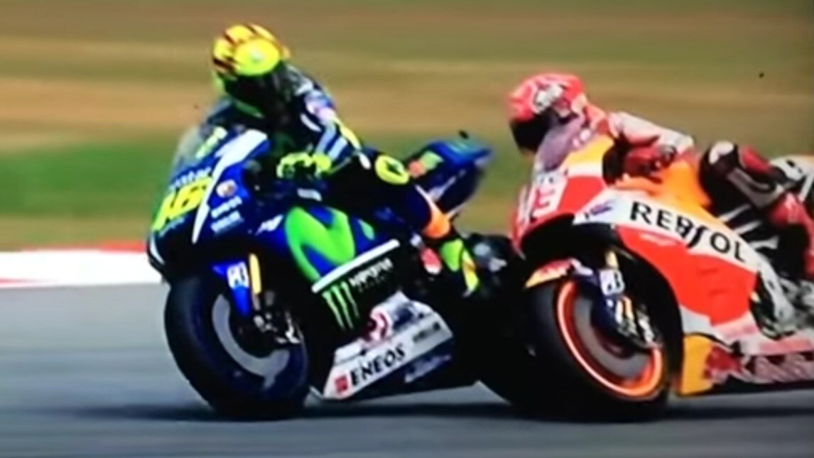 MotoGp, Rossi accusa Marquez: «Mi ha fatto perdere il Mondiale»