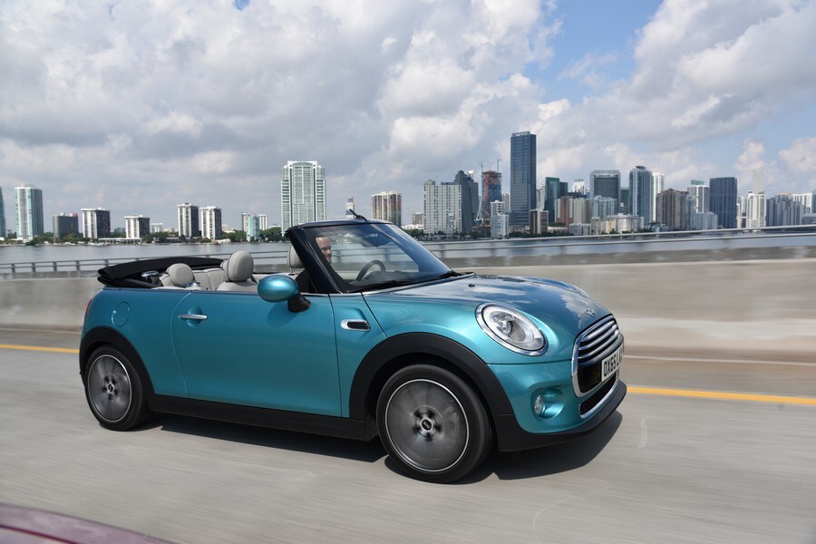 Mini Cabrio 2016, le immagini in anteprima