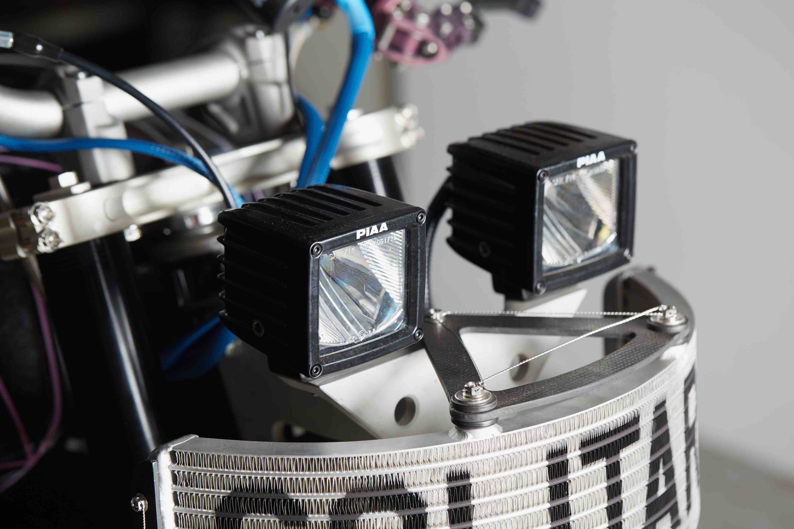 Yamaha XJR 1300 El Solitario: le immagini