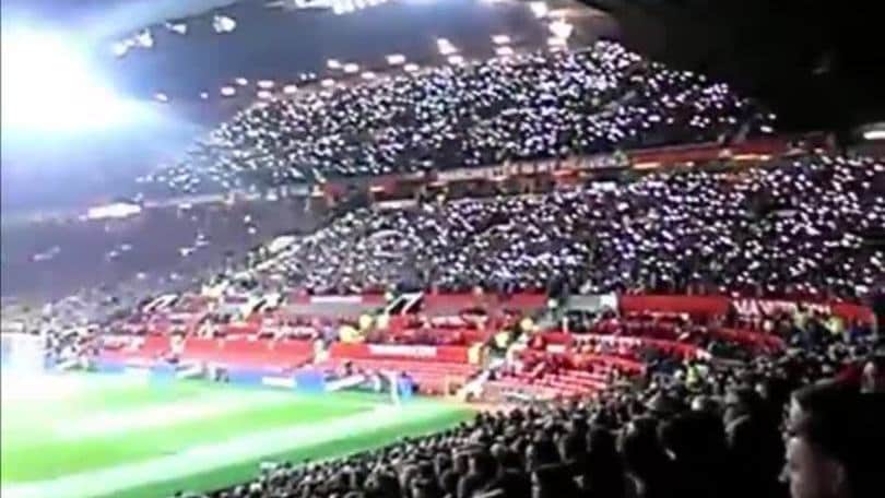 Middlesbrough, 10.000 telefonini accesi per solidarietà