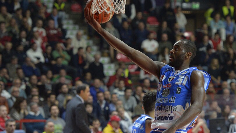 Sassari non si sblocca Maccabi salvo con Smith