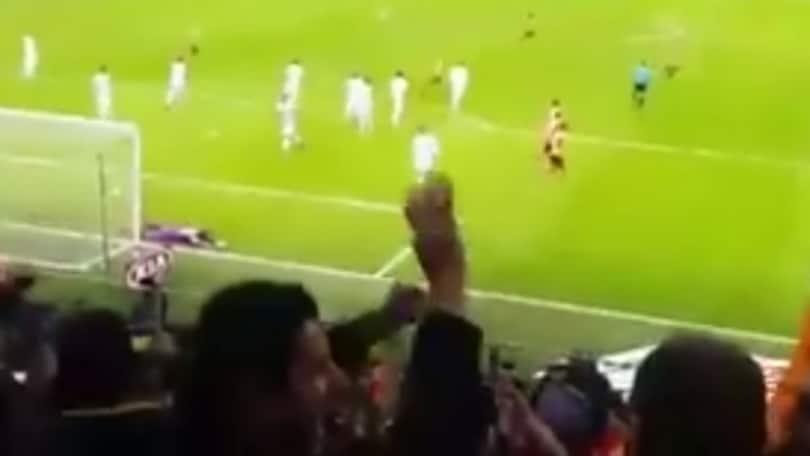 Selcuk Inan, magia su punizione ripresa dalla curva