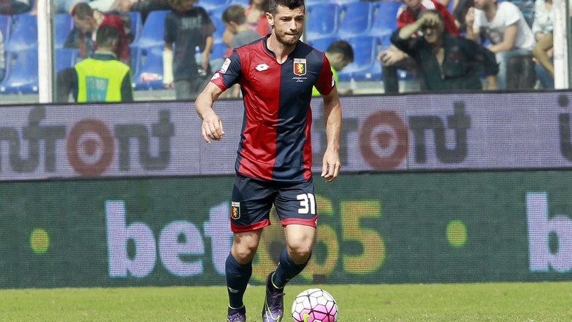 Genoa, Capel ai box: ok Burdisso-Dzemaili