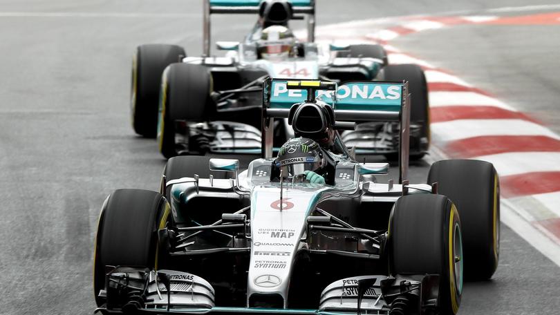 F1 Gp Messico: Rosberg in pole, Vettel terzo