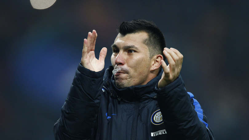 Inter, fiducia Medel: recupera per il Toro
