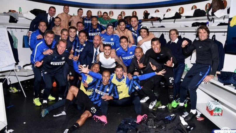 Inter, che festa nello spogliatoio