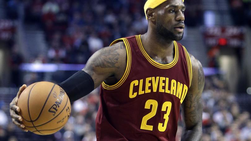 Valanga Warriors a +50, LeBron nuovo record