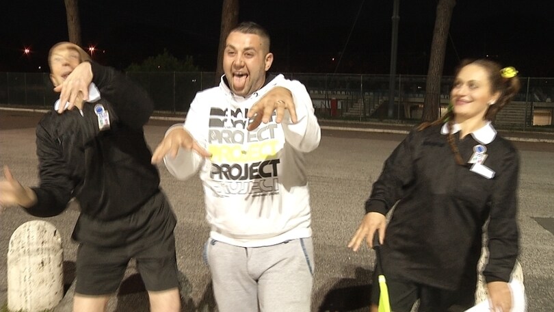 I tifosi di Lazio e Milan si trasformano in zombie