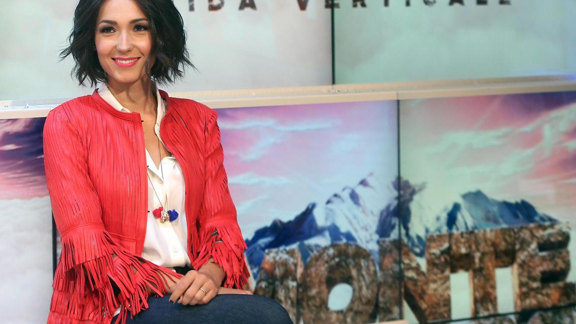 Caterina Balivo sexy alla presentazione di Monte Bianco