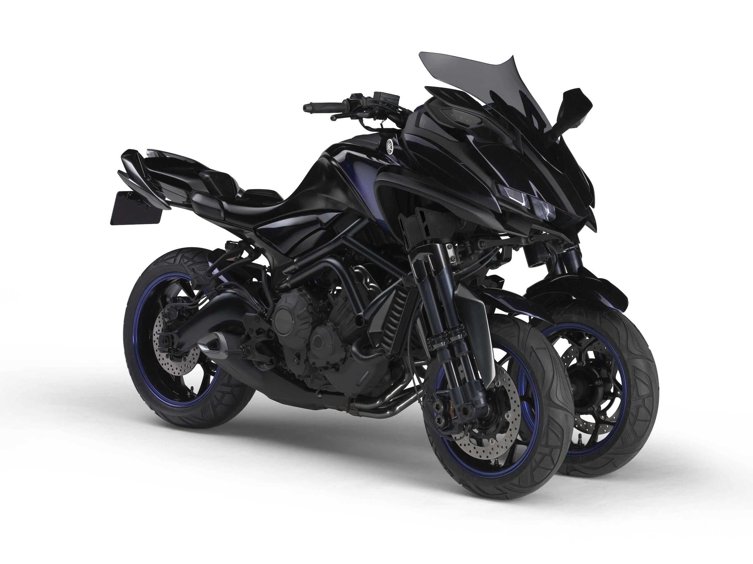 Yamaha MWT-9, moto a tre ruote