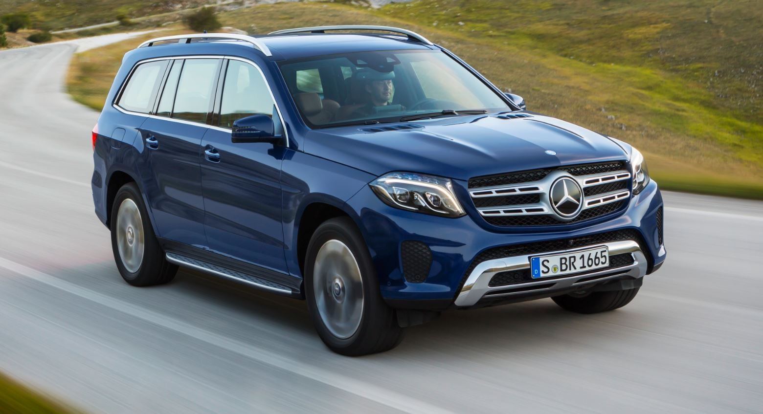 Mercedes GLS, ecco l'ammiraglia dei SUV