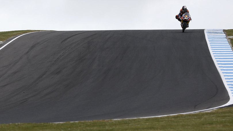 MotoGp, debutto in pista per la KTM RC16