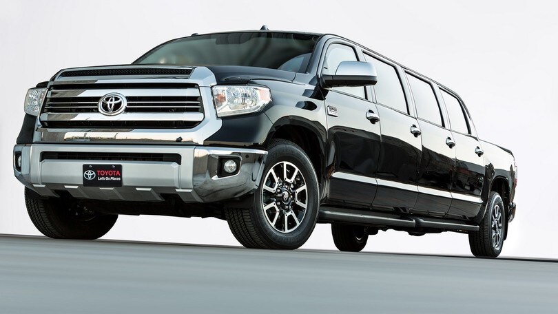 Toyota Tundrasine, la limousine pick-up da 8 metri