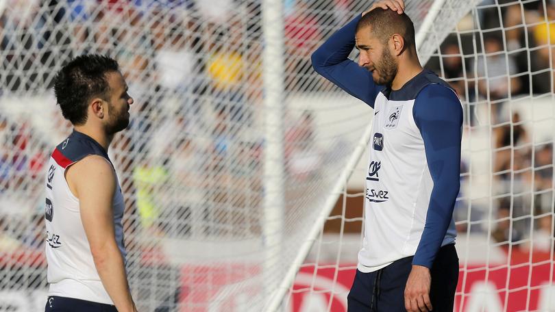 Benzema indagato per il ricatto a Valbuena: rischia sette anni di carcere