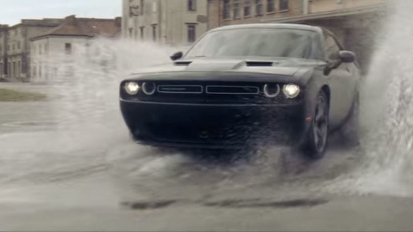 Vettel si scatena sulla Dodge Challenger