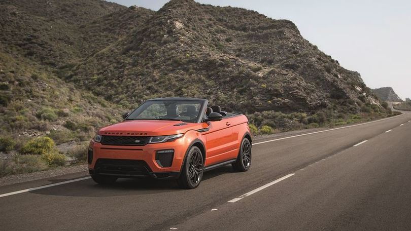 Ranger Rover Evoque Cabrio, prime immagini ufficiali