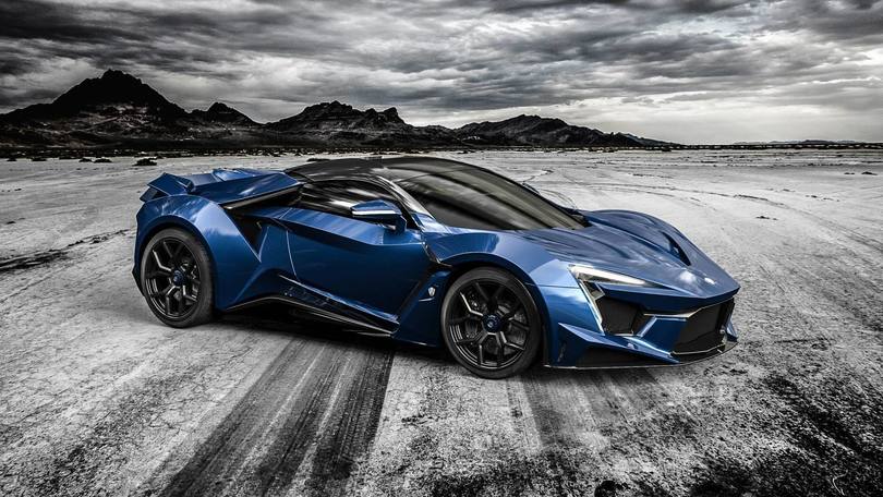 Fenyr, la supercar araba da 400 km/h