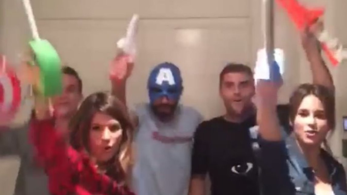 Albiol, Callejon e Lopez giocano a fare gli spartani