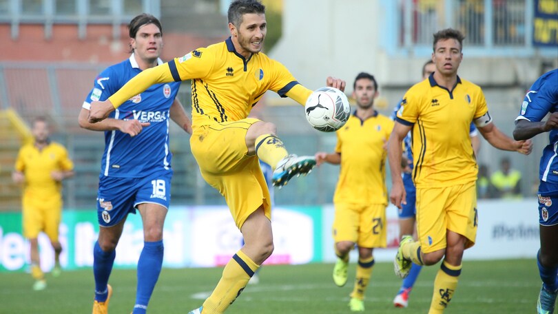 Modena, Marzorati stende la Pro Vercelli