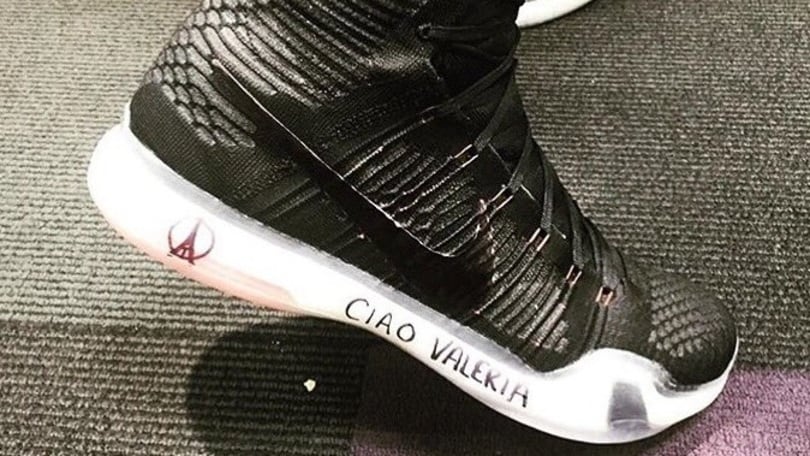 Marco Belinelli ricorda Valeria Solesin: «Pray for Paris»