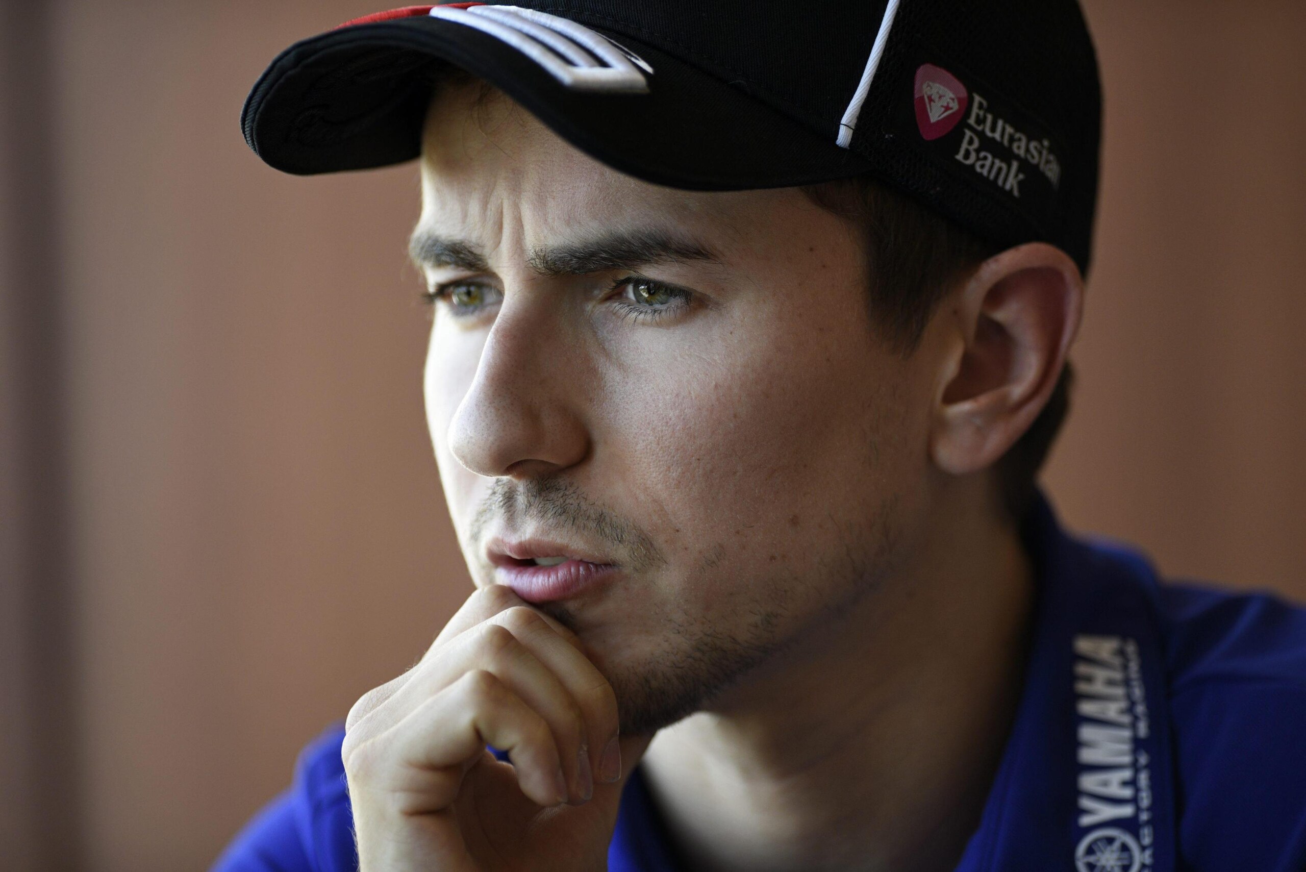 MotoGp: su Sky alle 19.00 speciale Lorenzo-Ducati
