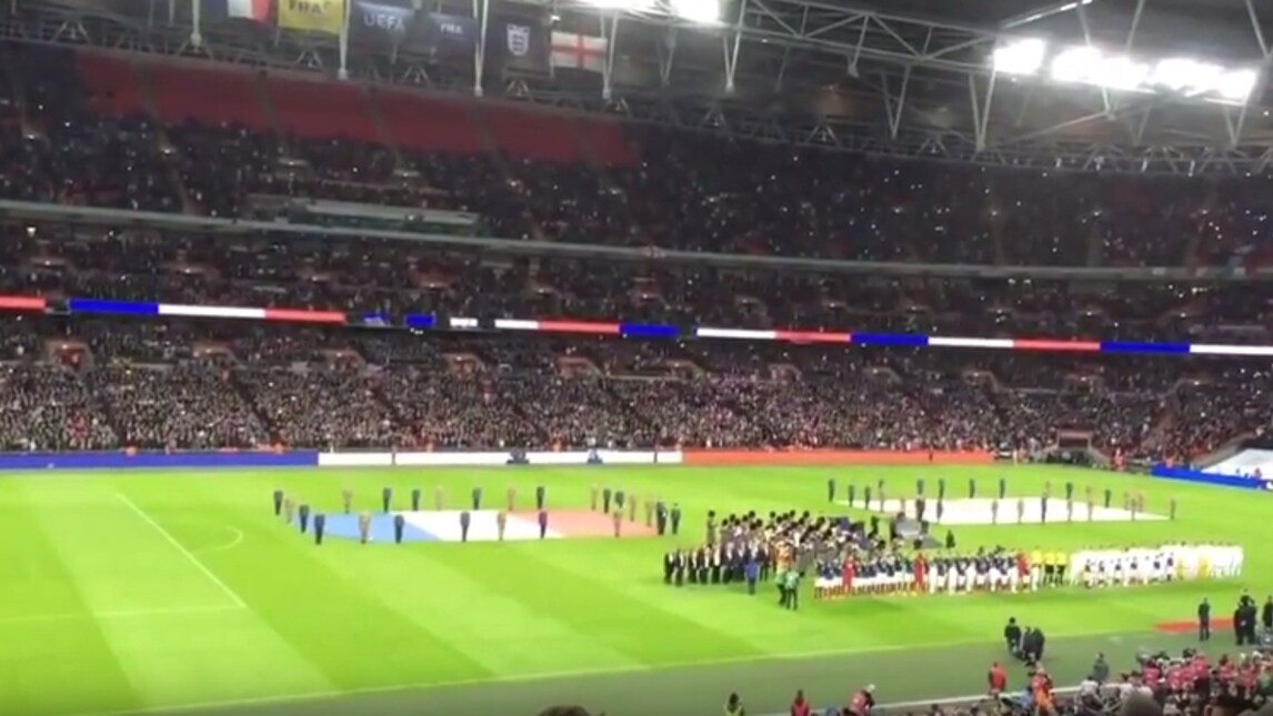 Attentati Parigi, tutto Wembley intona la Marsigliese prima di Inghilterra-Francia