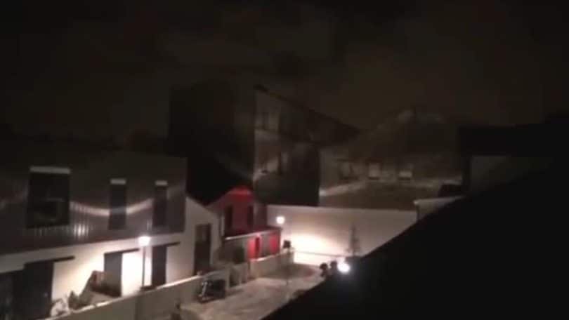 Parigi, sparatoria nella notte nel covo terrorista