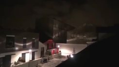 Parigi, sparatoria nella notte nel covo terrorista