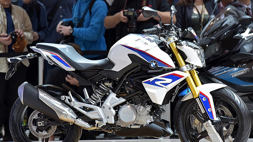 Eicma 2015, BMW G310R, la roadster giovane