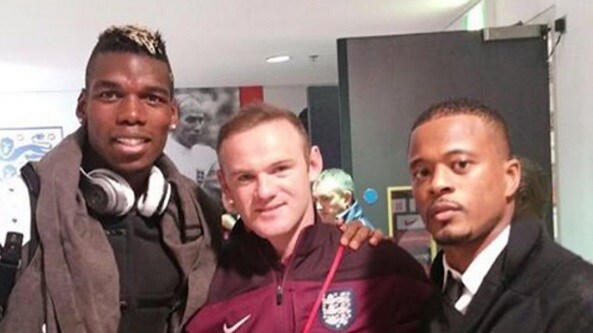 Juventus, Rooney e la foto ricordo con Pogba ed Evra